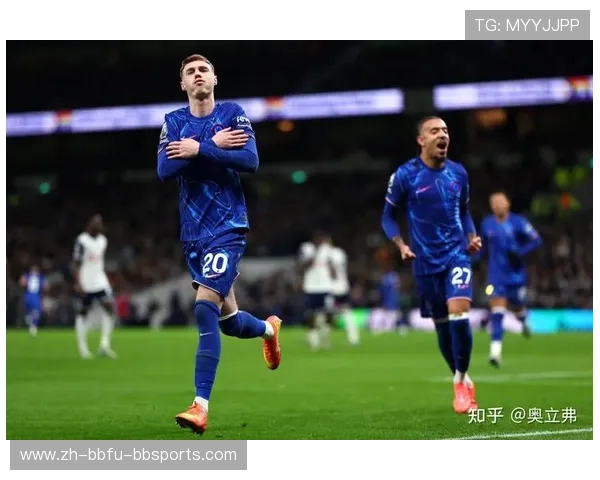 热刺英超球衣历代设计对比与球迷评分汇总